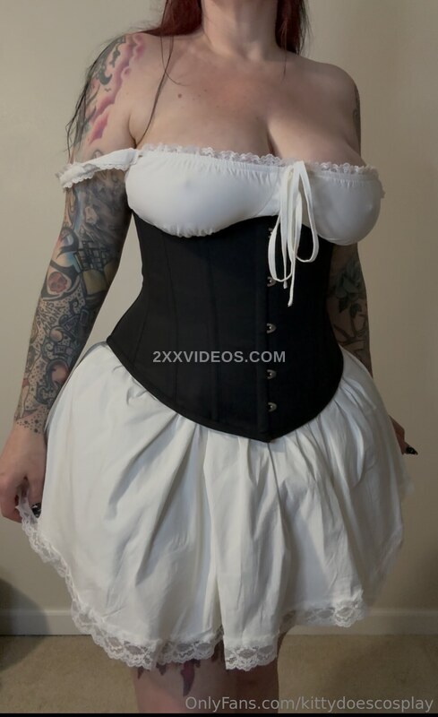 KittyDoesCosplay photo