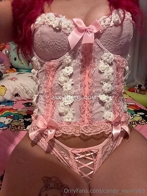Kittyvanity69 Nude Leaked Photo #2