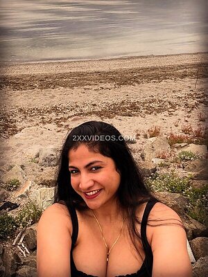 komal bhagat Nude Leaked Photo #38