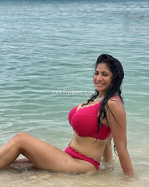 komal bhagat Nude Leaked Photo #52