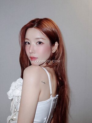Kwon Eunbi Nude Leaked Photo #37