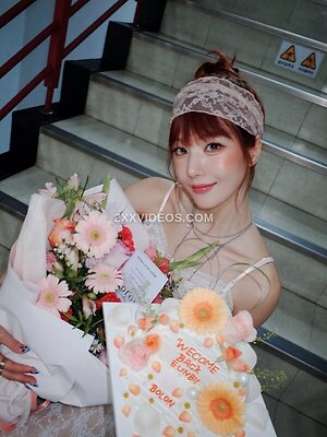 Kwon Eunbi photo