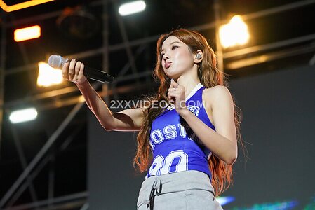 Kwon Eunbi photo