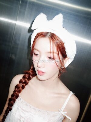 Kwon Eunbi photo