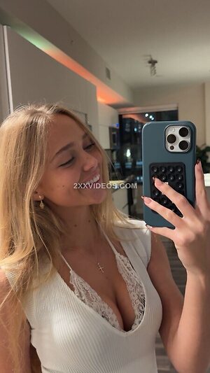 Kyla Dodds Nude Leaked Photo #14