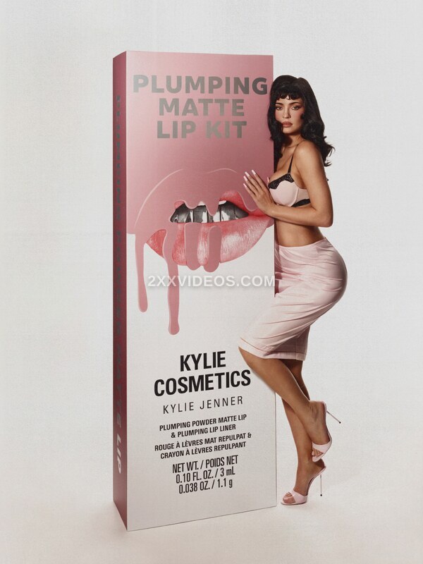 Kylie Jenner photo