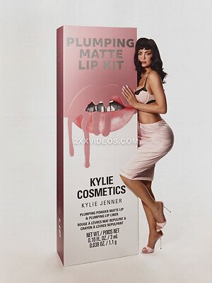 Kylie Jenner Nude Leaked Photo #3