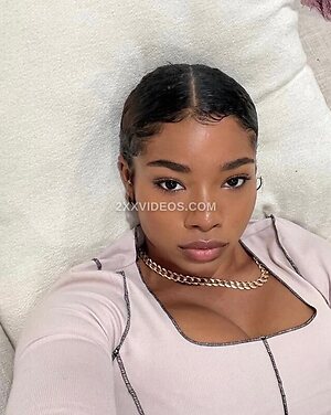 Kyylareneee Nude Leaked Photo #8