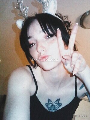 Lana Bee photo
