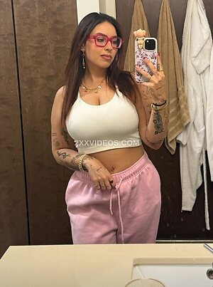 Larissa Cambusano Nude Leaked Photo #2