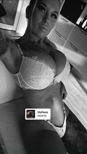 laurarrr Nude Leaked Photo #2