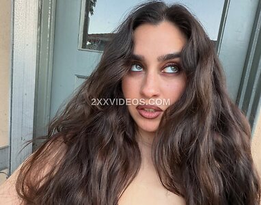Lauren Jauregui Nude Leaked Photo #9