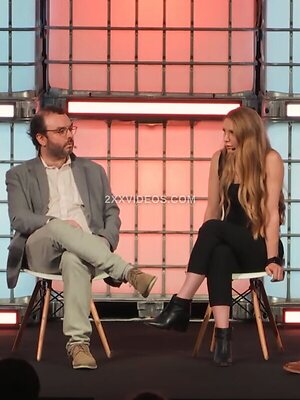 Lauren Southern photo