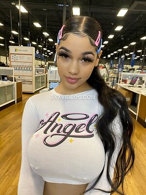 Lexi 2 legit photo