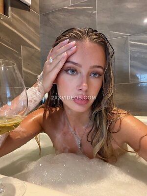 Lexi Drew Nude Leaked Photo #11