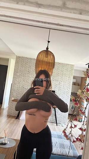 Lia Morano Nude Leaked Photo #9