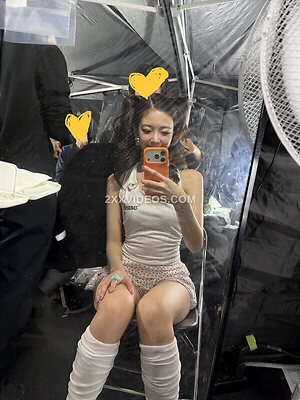 Lia photo
