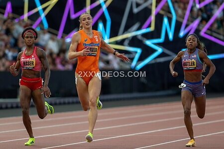 Lieke Klaver 🍑 Olympian sprinter🥇🇳🇱 photo