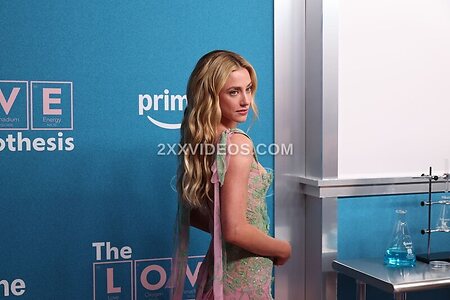 Lili Reinhart Nude Leaked Photo #110