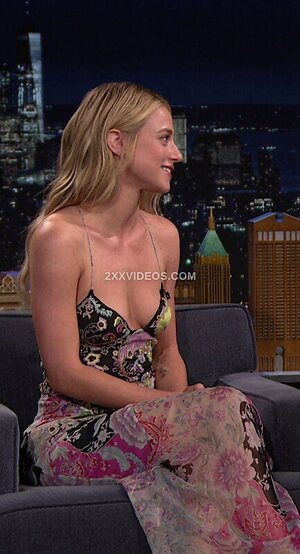 Lili Reinhart Nude Leaked Photo #139