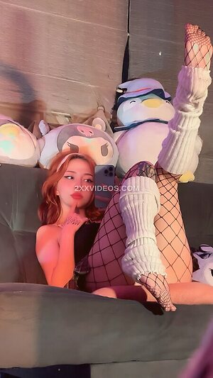 lilkittyzoey Social media Thread Nude Leaked Photo #8