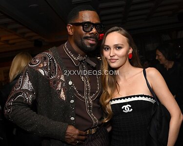Lily-Rose Depp photo