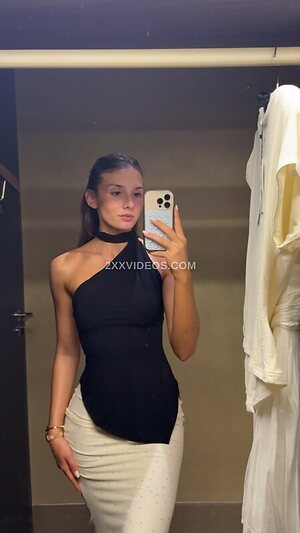 Lina Belfiore Nude Leaked Photo #5