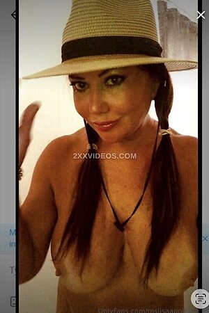 Lisa Appleton More Nude Photos