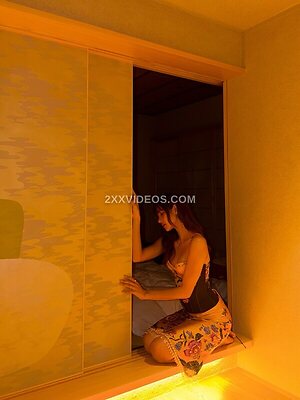 Lisa Nude Leaked Photo #5