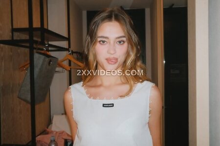 Lizzy Greene Nude Leaked Photo #19