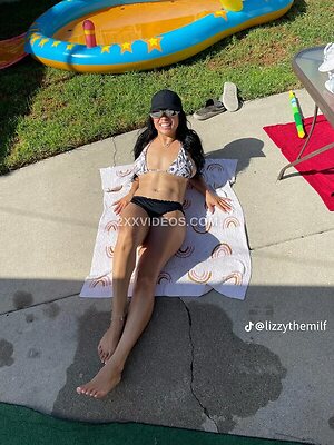Lizzy photo