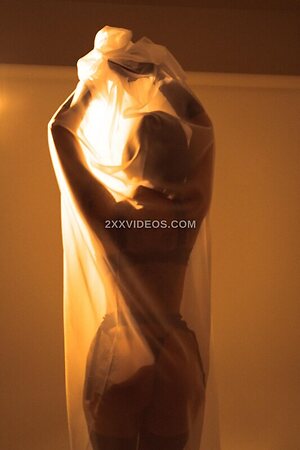 Lotie Cox Nude Leaked Photo #14