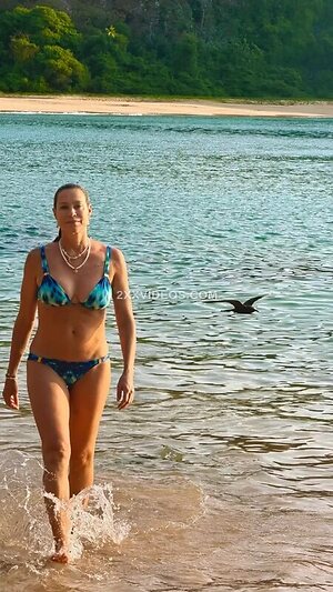 Luana Piovani Nude Leaked Photo #6