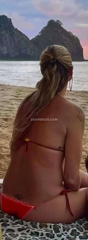 Luana Piovani Nude Leaked Photo #7