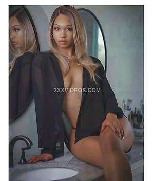 LuvlyRae Nude Leaked Photo #11