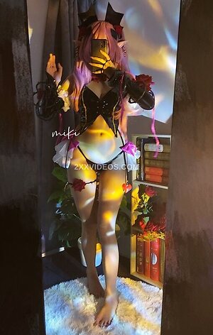 Lynnie Lia photo