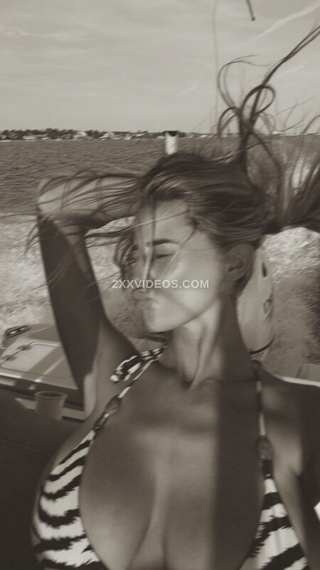Maddie Hope photo
