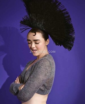 Maisie Williams photo