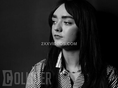 Maisie Williams photo