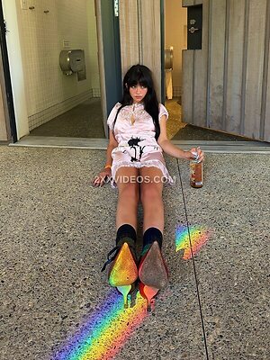 Malina Weissman Nude Leaked Photo #10