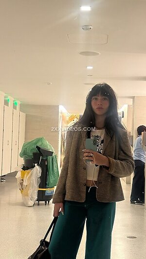 Malina Weissman Nude Leaked Photo #12