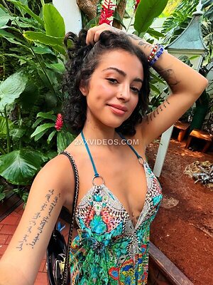 Malu Trevejo Nude Leaked Photo #33