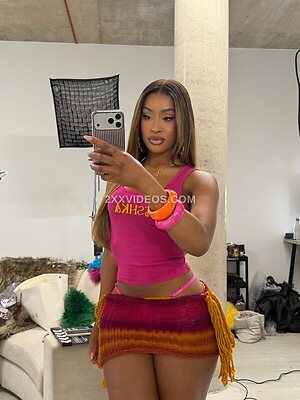 Mara Pirez Nude Leaked Photo #2