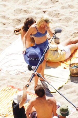 Margot Robbie Nude Leaked Photo #3