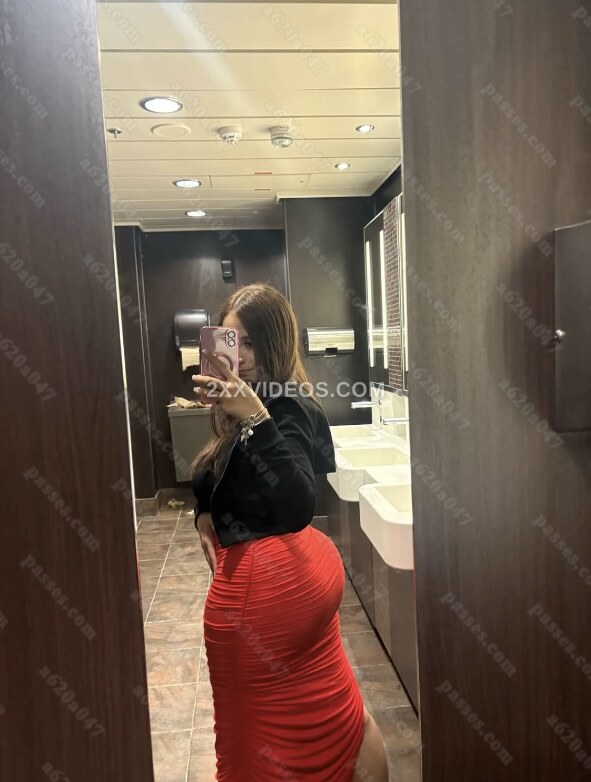 Mariany Madrid photo
