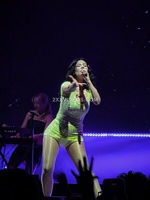 Marina Diamandis Nude Leaked Photo #10