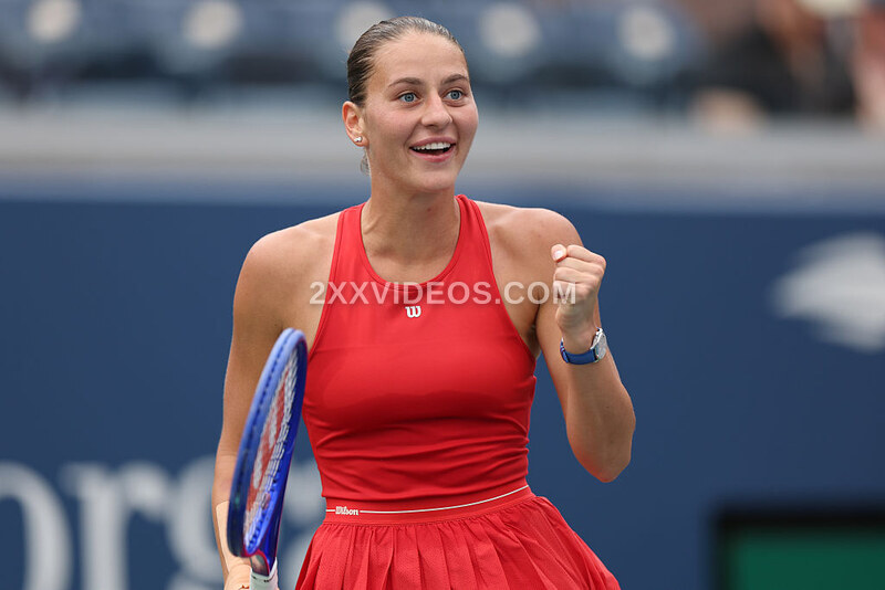 Marta Kostyuk photo