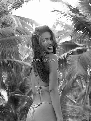 Maureen Montagne Nude Leaked Photo #10