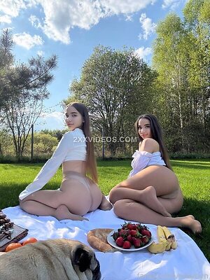 maytiyn Nude Leaked Photo #76