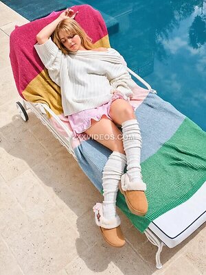 Mckenna Grace Nude Leaked Photo #13